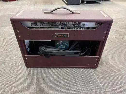 Fender - 021-7400-611 2